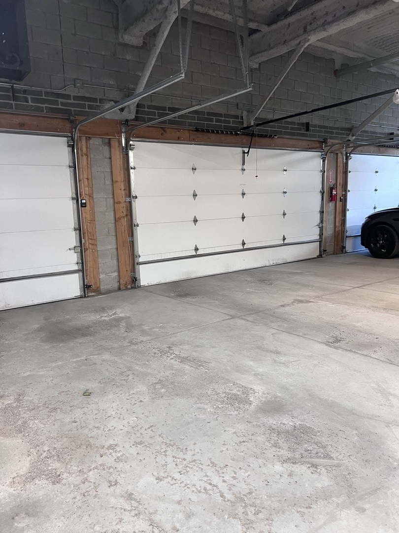 1208 East 64th Street, Unit 2B Chicago, IL 60637 - Photo 17 of 19 a view of garage