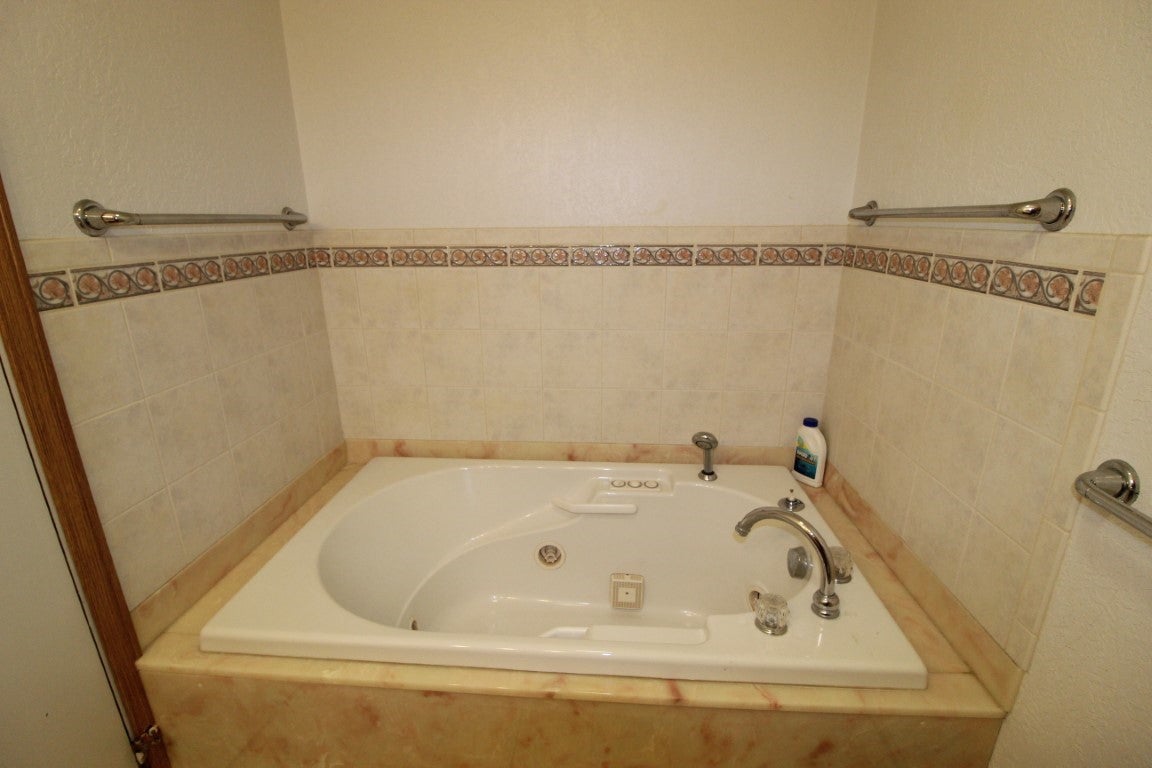 231 Rising Fawn Trail Roscommon, MI 48653 - Photo 25 of 35 Gallery Image 25