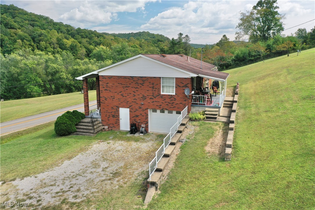 4514 Russet Road Grantsville, WV 26147 - Photo 7 of 44