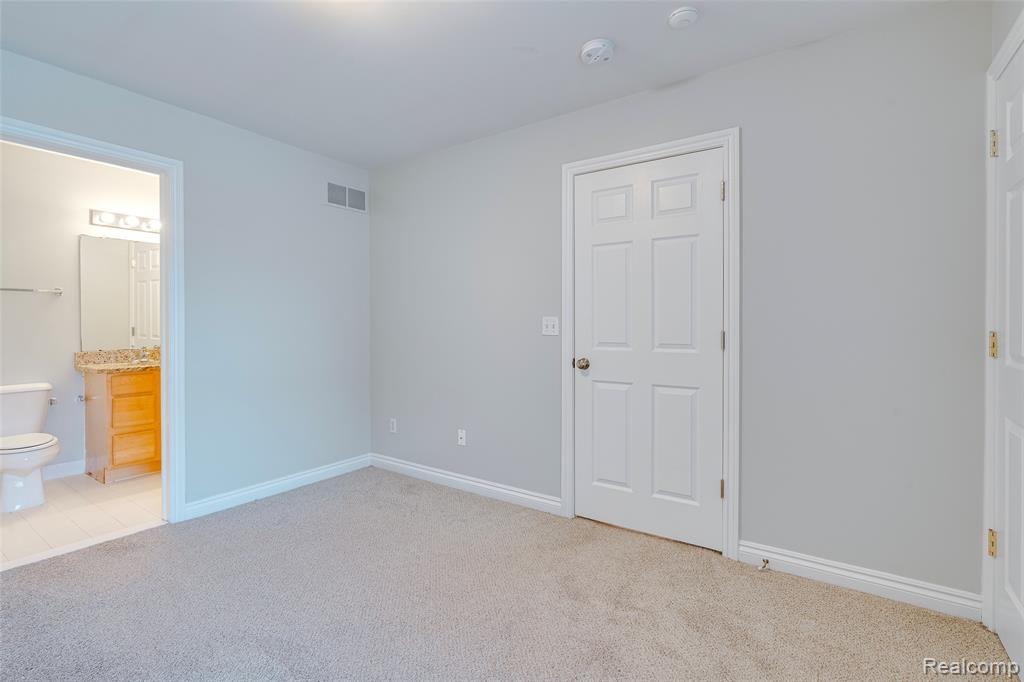 1584 Commodore Circle Canton, MI 48187 - Photo 25 of 50