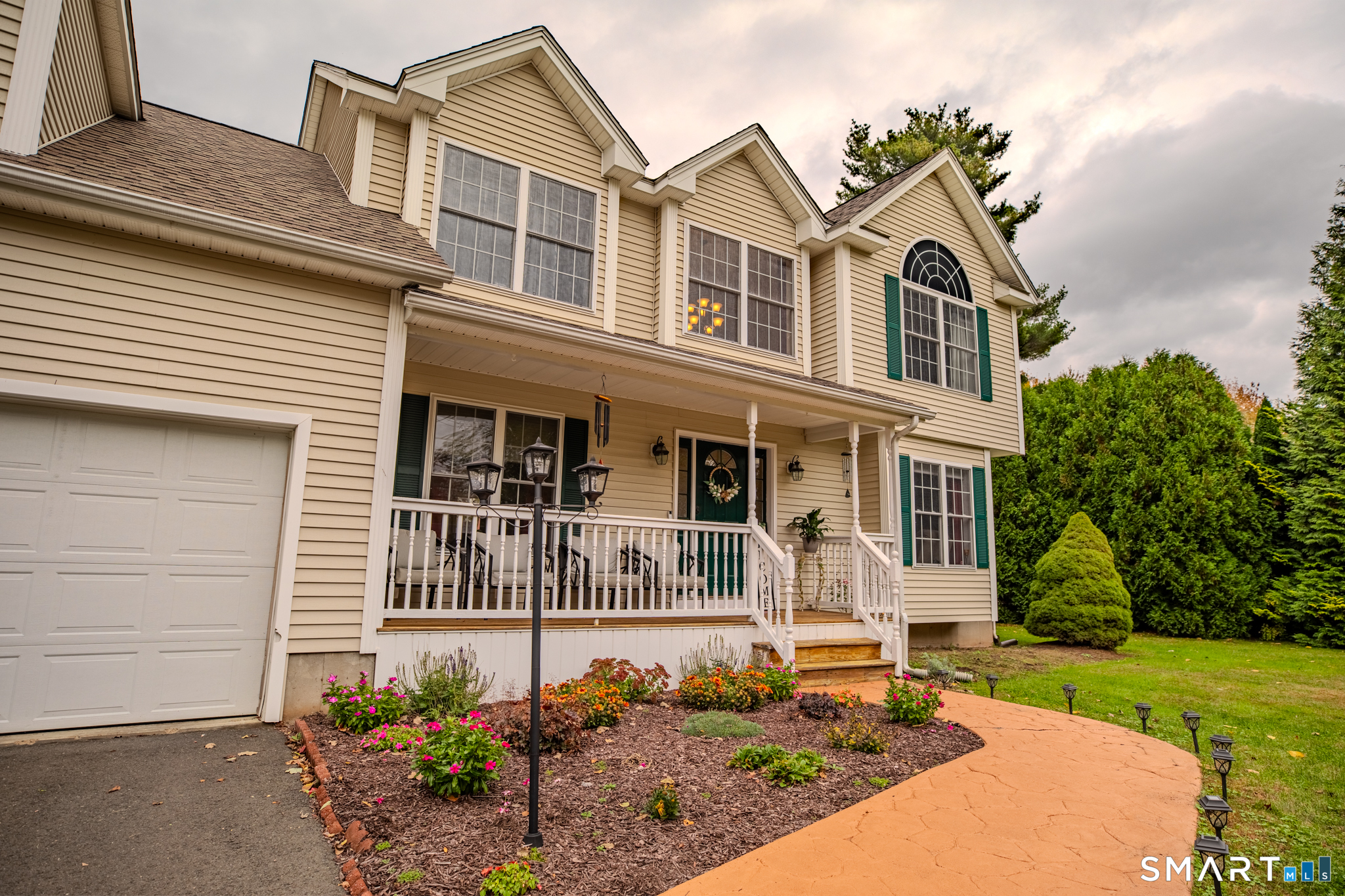 24 Macktown Road Windsor, CT 06095 - Photo 1 of 32