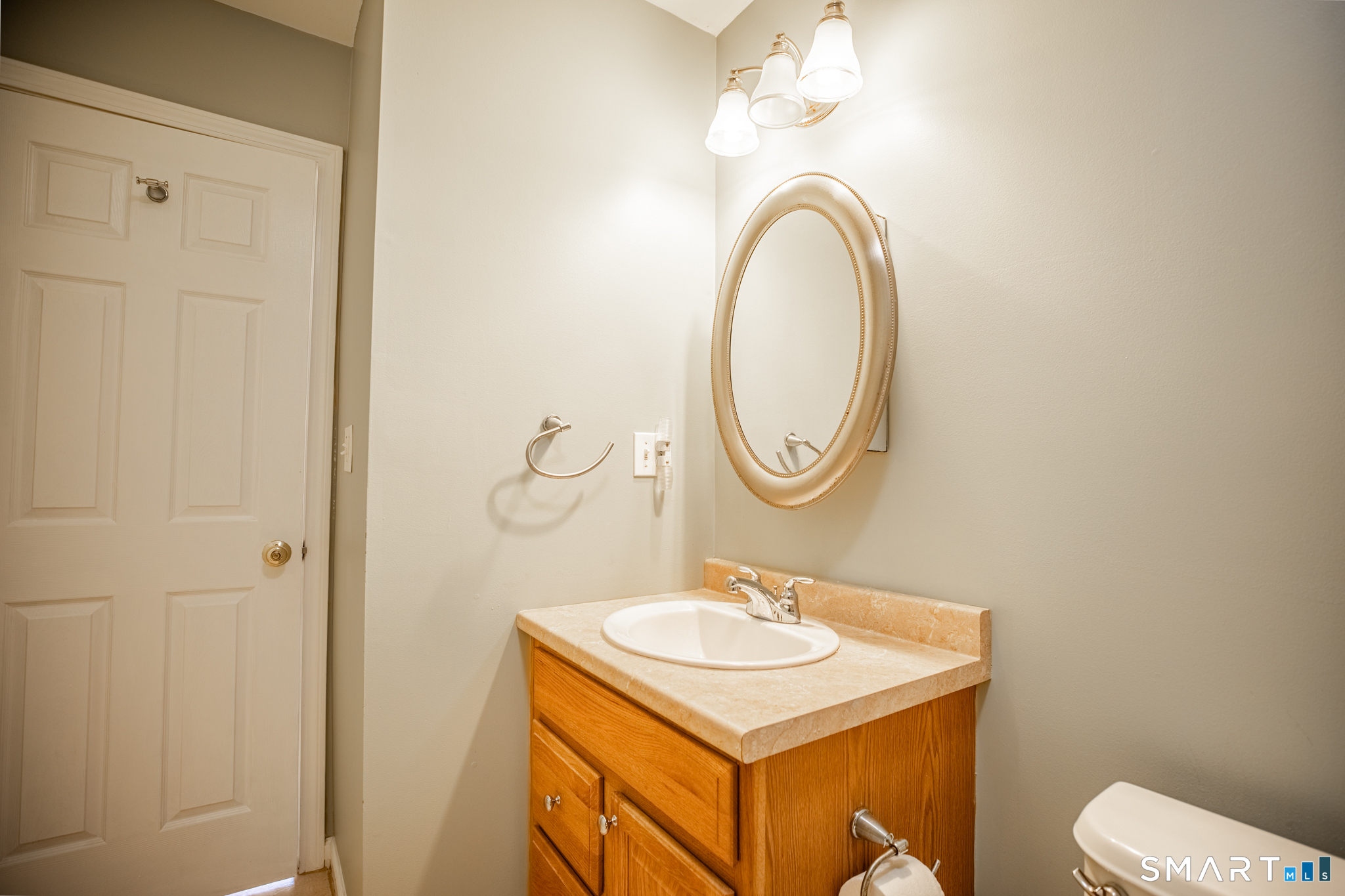 24 Macktown Road Windsor, CT 06095 - Photo 19 of 32