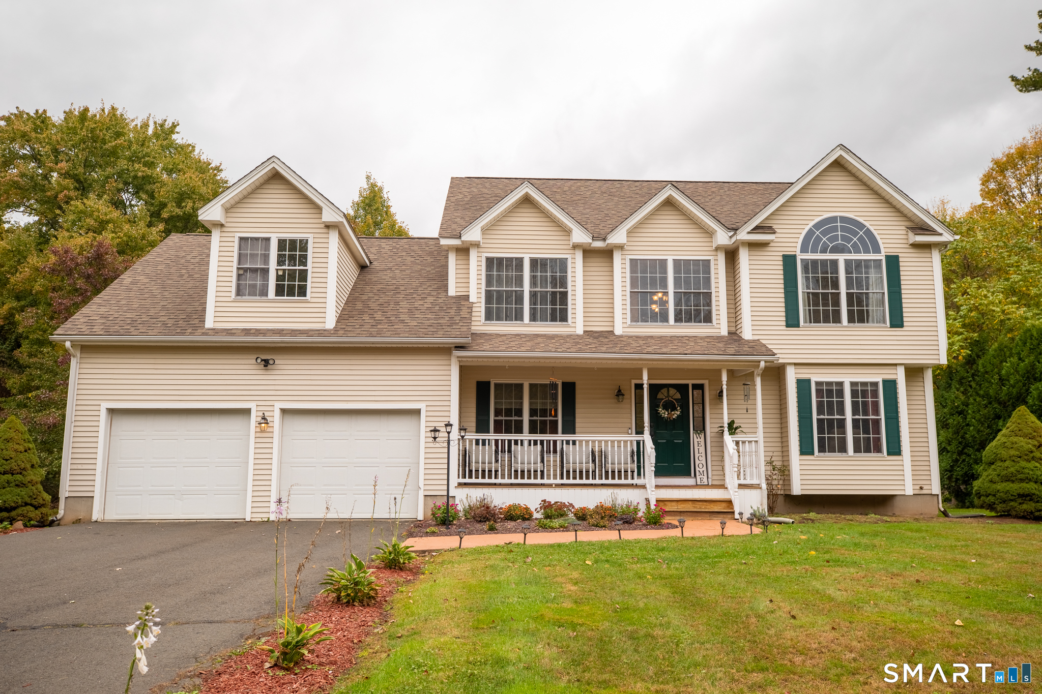 24 Macktown Road Windsor, CT 06095 - Photo 2 of 32