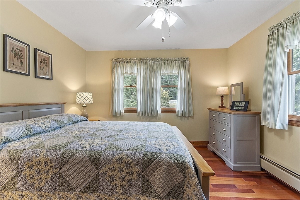 109 Townsend Street Pepperell, MA 01463 - Photo 14 of 39