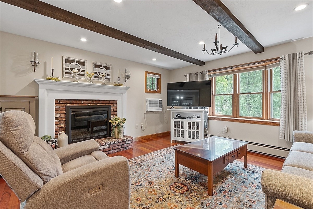 109 Townsend Street Pepperell, MA 01463 - Photo 17 of 39