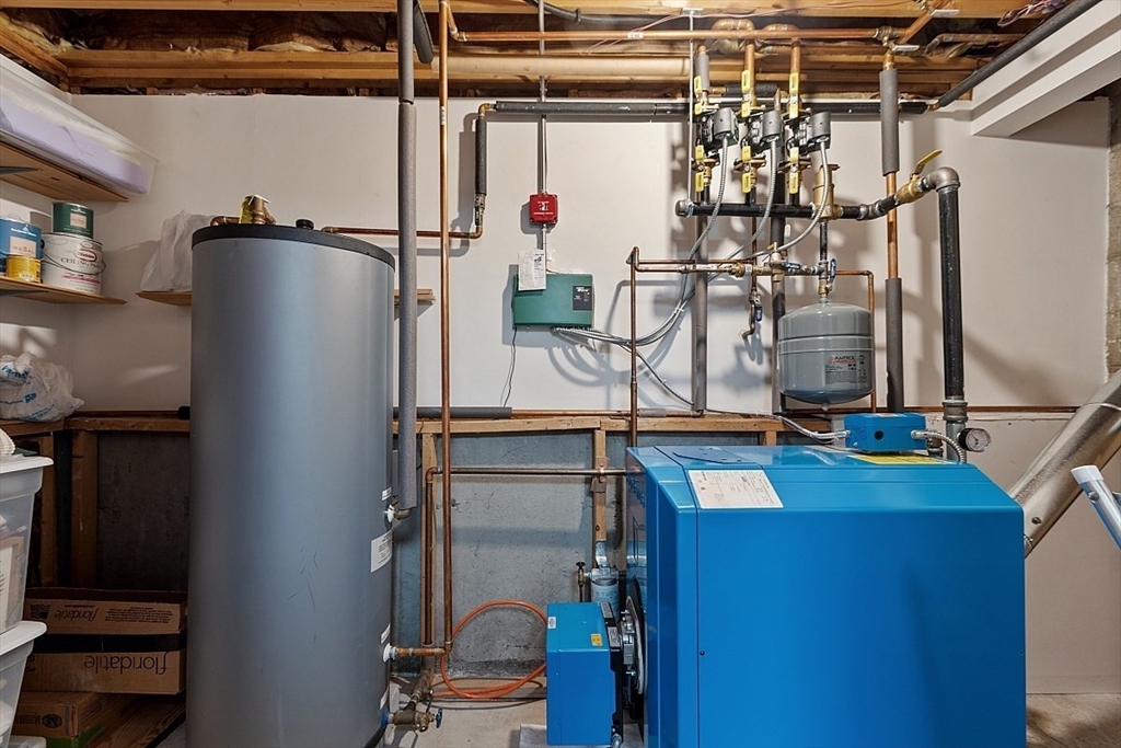 109 Townsend Street Pepperell, MA 01463 - Photo 36 of 39