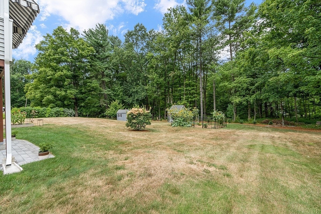 109 Townsend Street Pepperell, MA 01463 - Photo 8 of 39