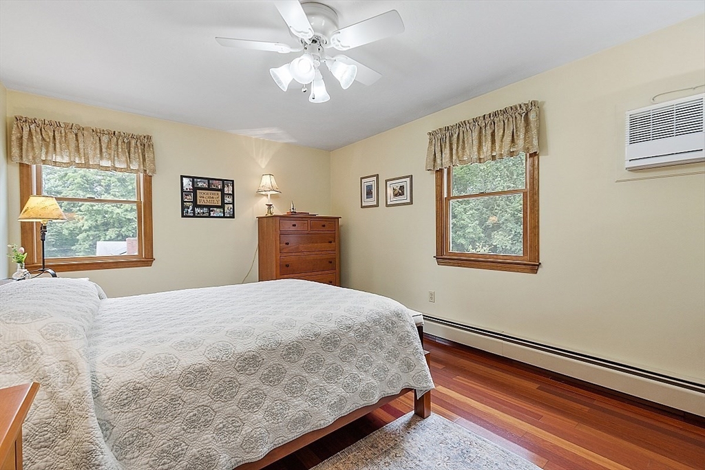 109 Townsend Street Pepperell, MA 01463 - Photo 10 of 39