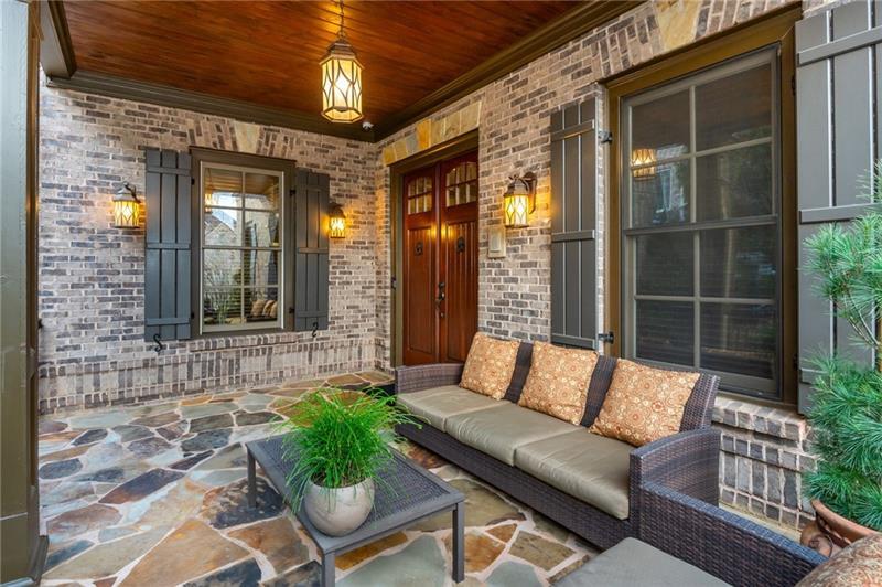 1098 Wimberly Road Northeast Atlanta, GA 30319 - Photo 3 of 31