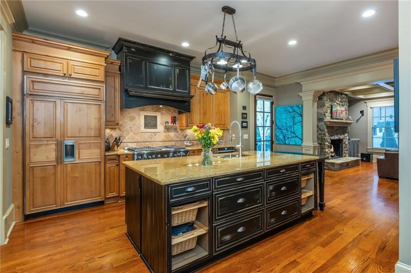 1098 Wimberly Road Northeast Atlanta, GA 30319 - Photo 9 of 31