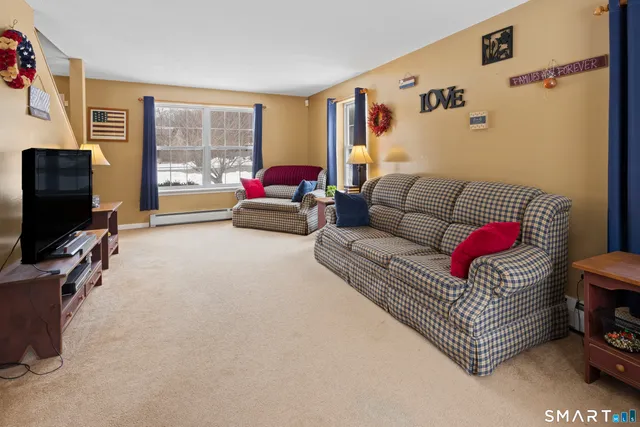 $399,000 | 23 Melinda Terrace, Killingly, CT 06239