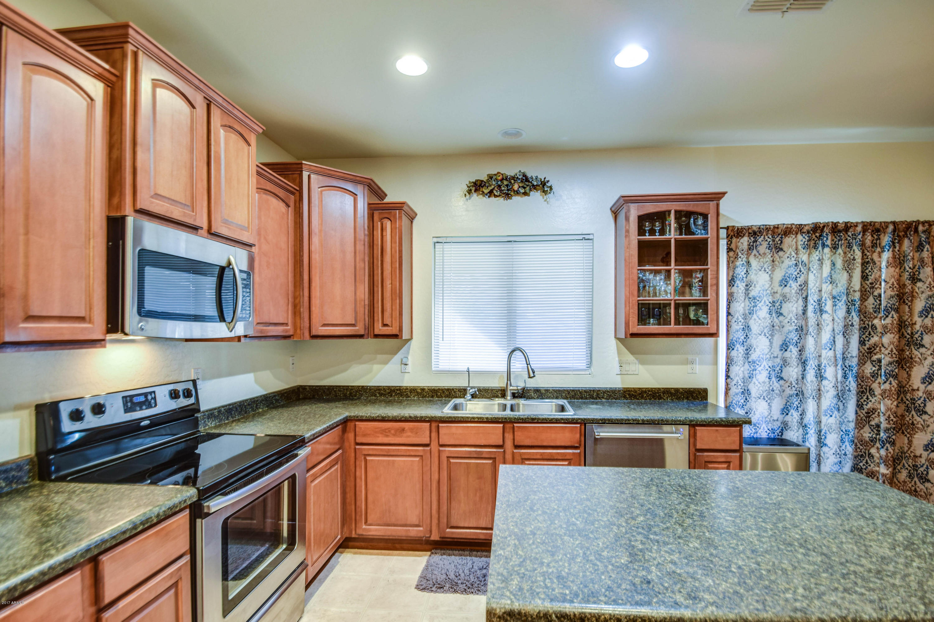 24480 Plum Road Florence, AZ 85132 - Photo 14 of 49 kitchen 6