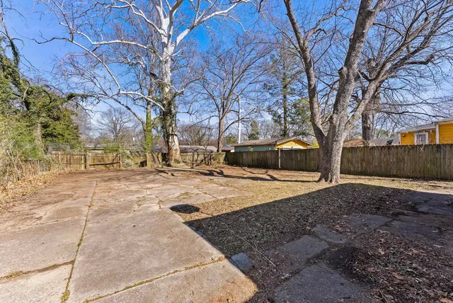 $155,000 | 2918 Southern Avenue, Memphis, TN 38111