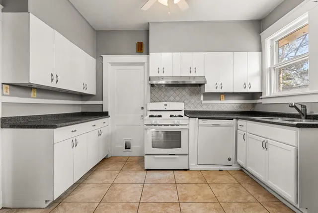 $155,000 | 2918 Southern Avenue, Memphis, TN 38111