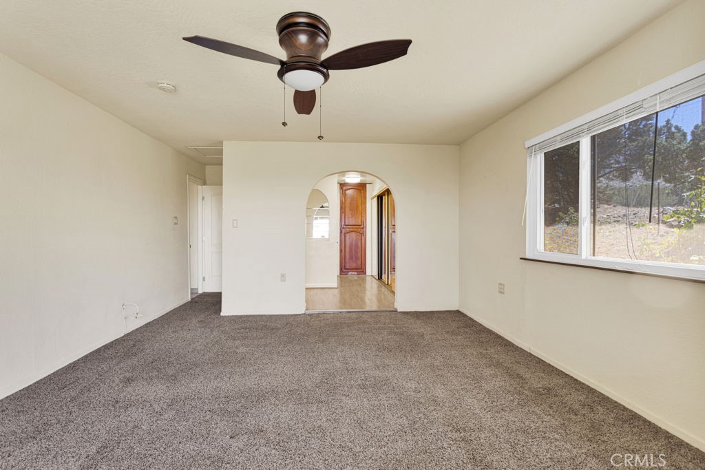 9072 Green Road Pinon Hills, CA 92372 - Photo 35 of 70