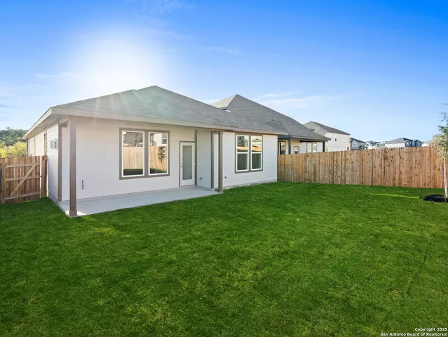 $329,555 | 2526 Seabream Drive, San Antonio, TX 78253