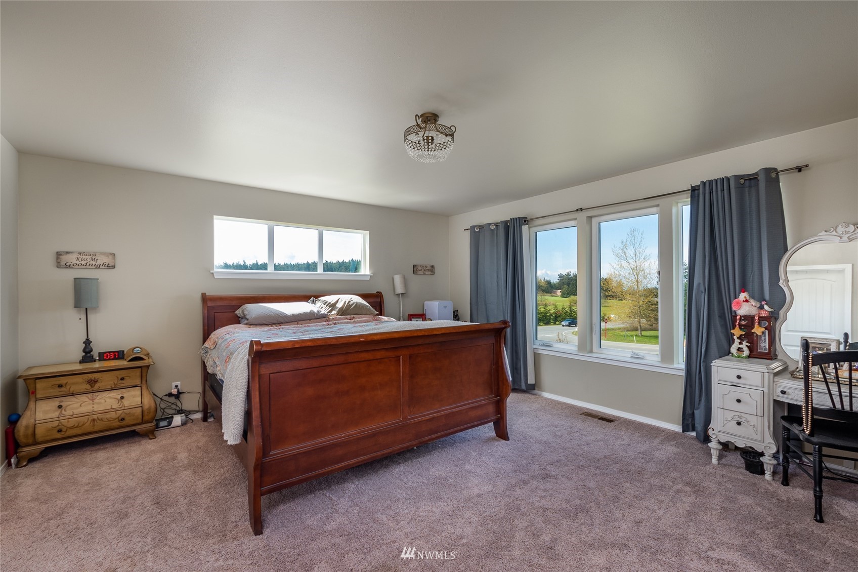 1404 Crosby Road Oak Harbor, WA 98277 - Photo 18 of 40 Gallery Image 18