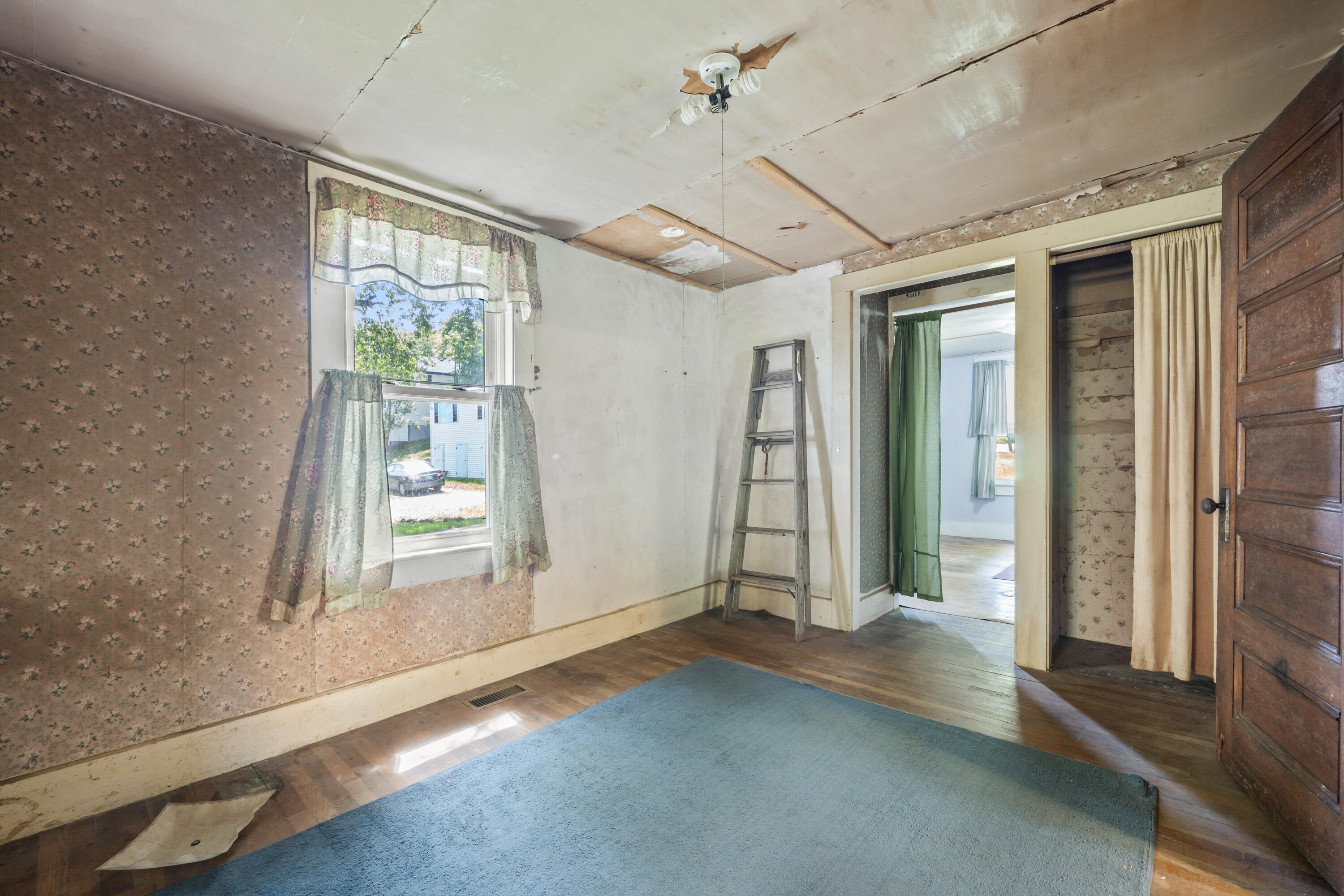 1749 Harpswell Islands Road Orrs Island, ME 04066 - Photo 10 of 36 Dining Room