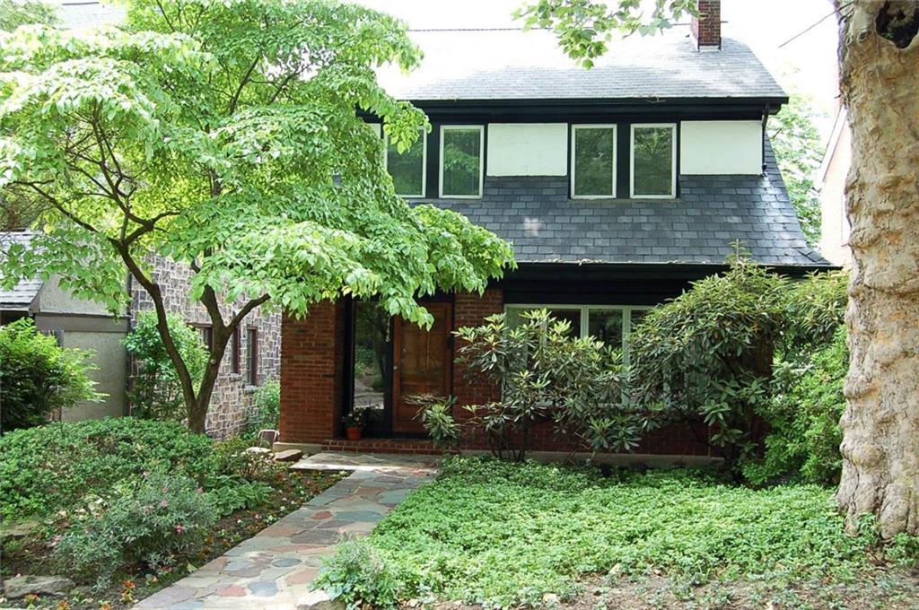 5448 Kipling Road Pittsburgh, PA 15217 - Photo 1 of 25 Gallery Image 1