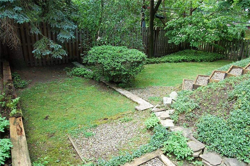 5448 Kipling Road Pittsburgh, PA 15217 - Photo 23 of 25 Gallery Image 23