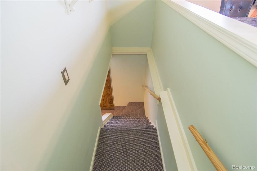 1340 Hampton Road Mount Clemens, MI 48043 - Photo 25 of 39 DSC_1050.jpg