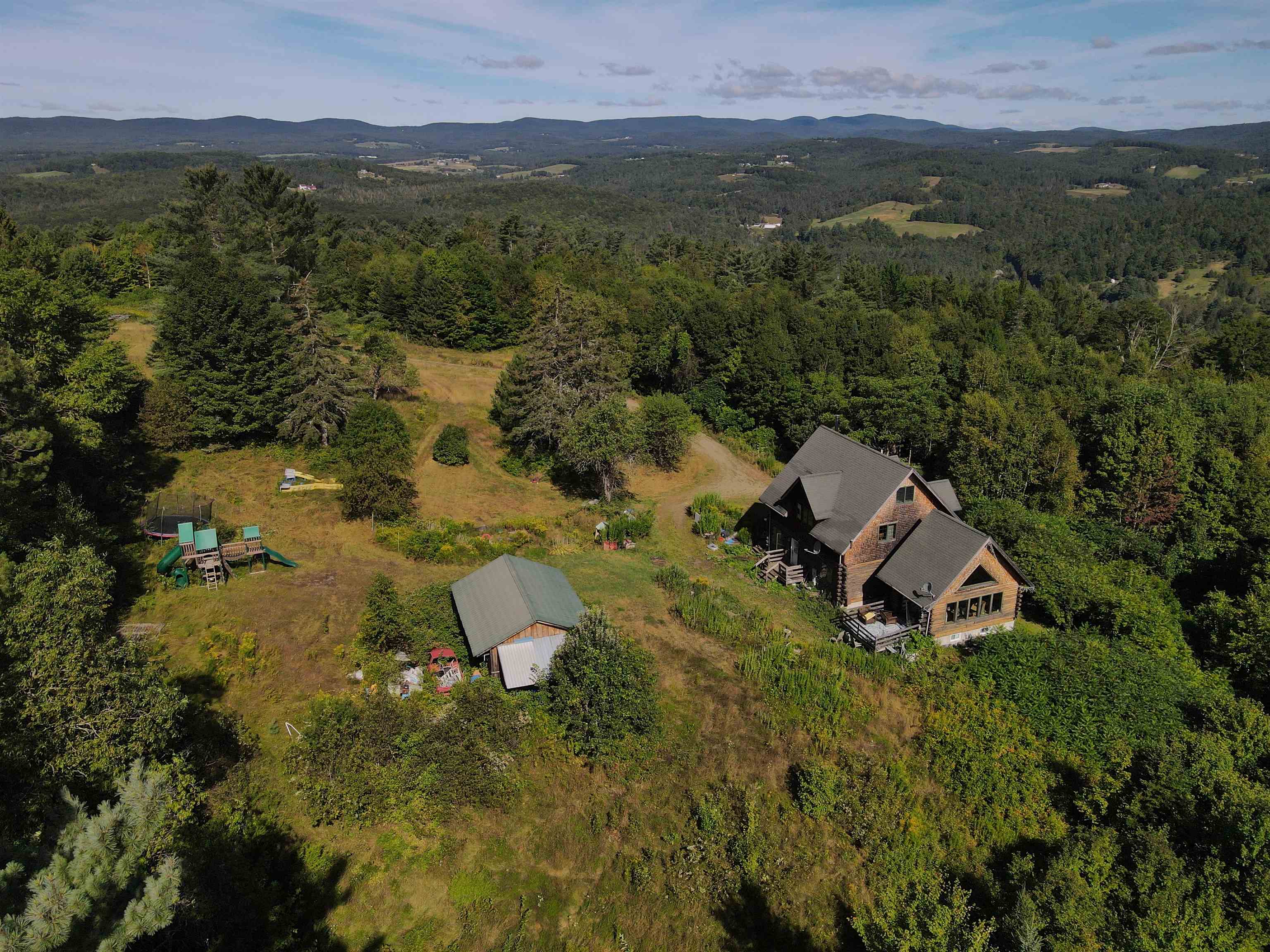 820 Farr Road St. Johnsbury, VT 05819 - Photo 10 of 37