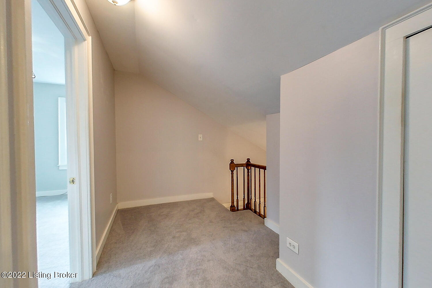 214 Fairlawn Road Louisville, KY 40207 - Photo 33 of 62 32-214-33