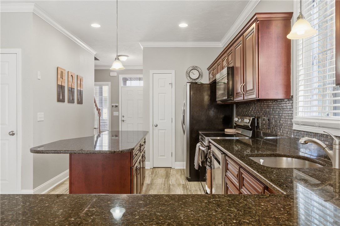 164 Bear Hill Road, Unit 35 Cumberland, RI 02864 - Photo 17 of 44