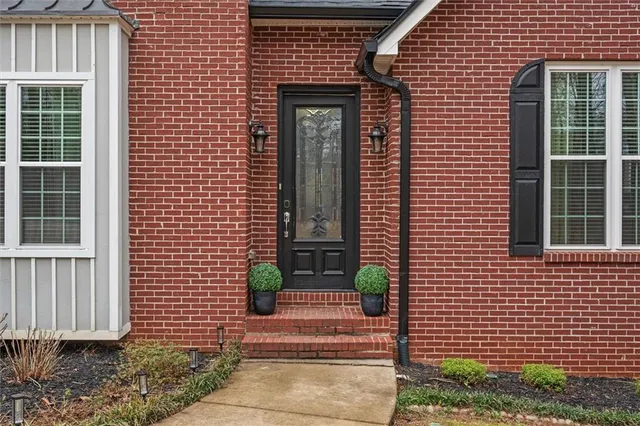 $649,900 | 218 Ole Hickory Trail North, Carrollton, GA 30117