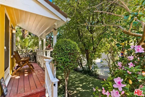 $850,000 | 8535 Walnut Drive, Los Angeles, CA 90046