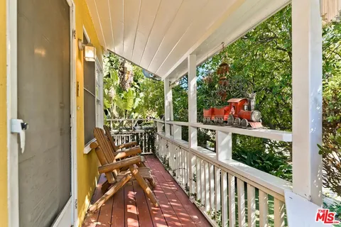 $850,000 | 8535 Walnut Drive, Los Angeles, CA 90046