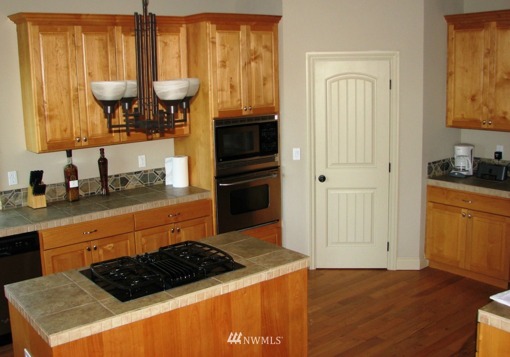 635 Ridgedale Road San Juan Island, WA 98250 - Photo 11 of 24 Gallery Image 11