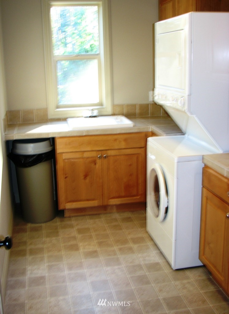 635 Ridgedale Road San Juan Island, WA 98250 - Photo 15 of 24 Gallery Image 15
