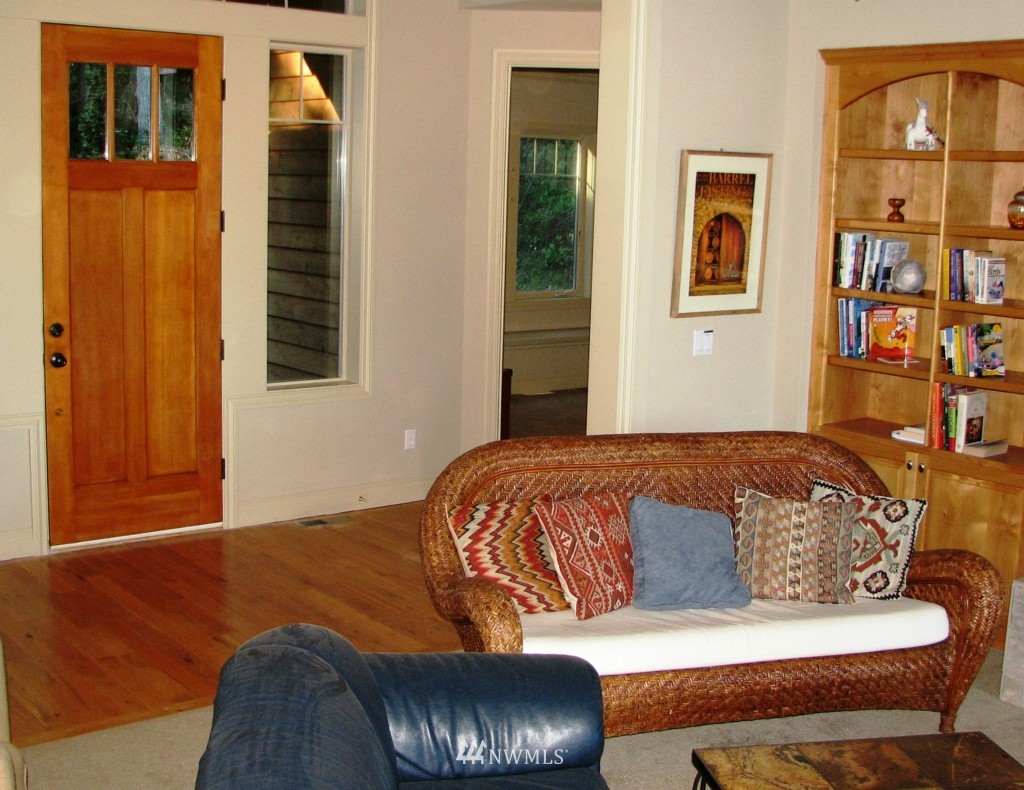 635 Ridgedale Road San Juan Island, WA 98250 - Photo 9 of 24 Gallery Image 9