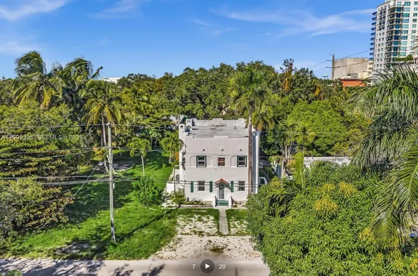 $14,000 | 709 Southwest 4th Court, Unit 17, Fort Lauderdale, FL 33312