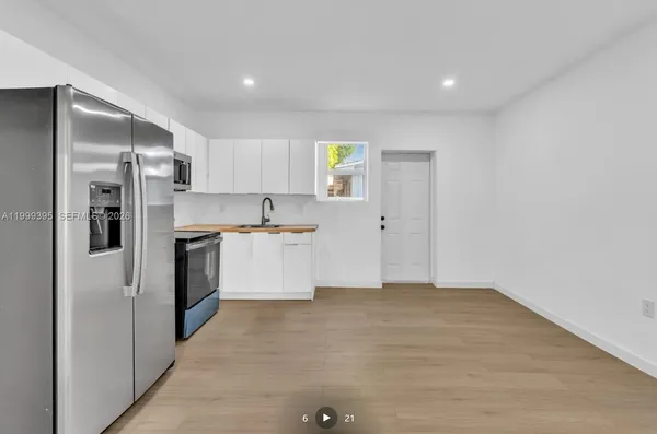 $14,000 | 709 Southwest 4th Court, Unit 17, Fort Lauderdale, FL 33312