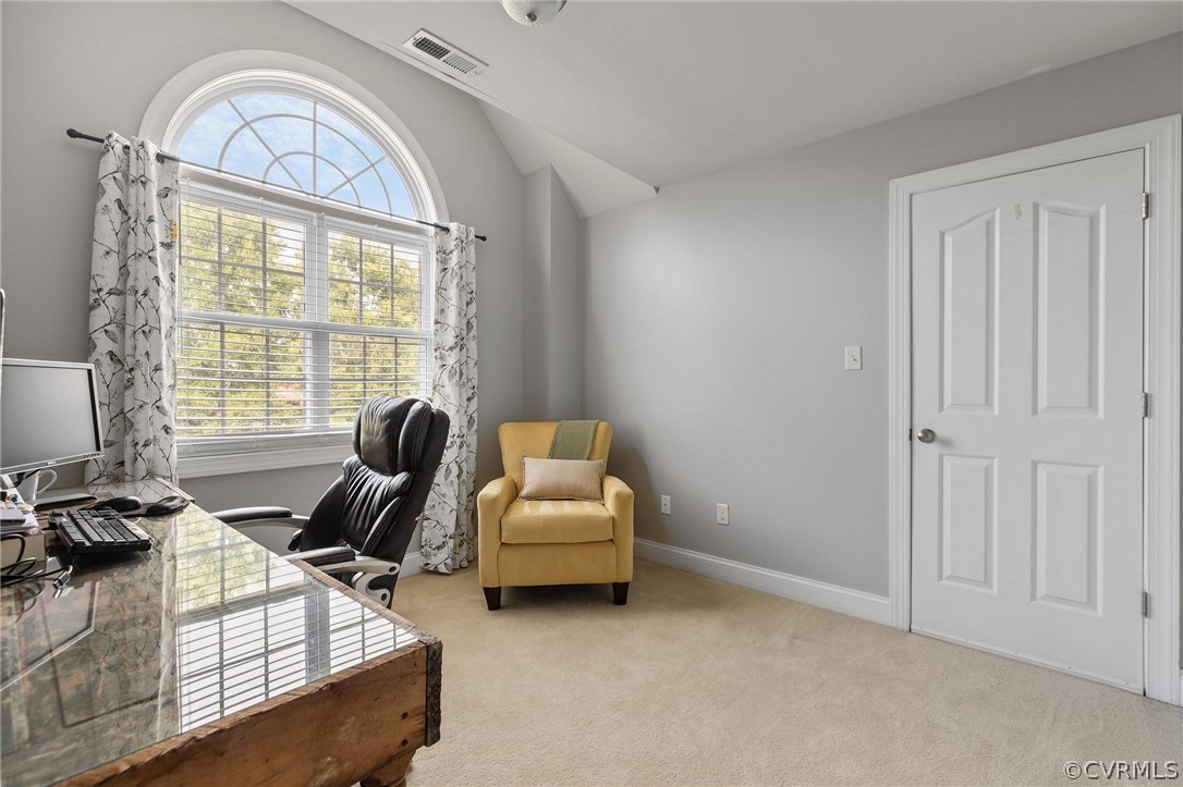 14701 Yarcombe Road Midlothian, VA 23112 - Photo 31 of 44 a livingroom with workspace and a window
