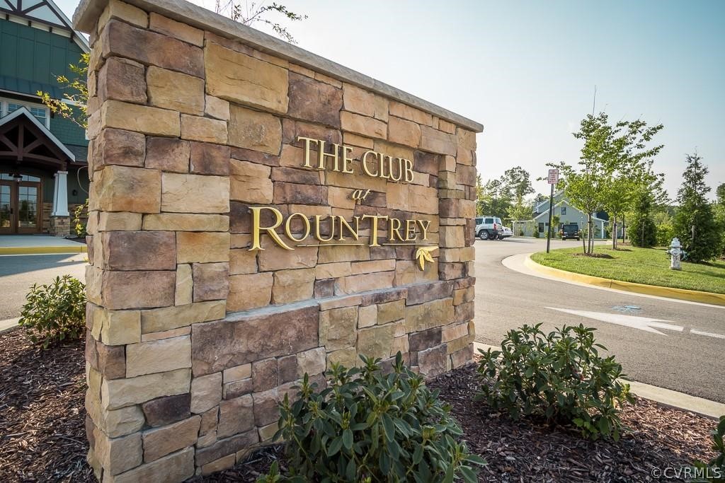 14701 Yarcombe Road Midlothian, VA 23112 - Photo 39 of 44 a sign on the side of a building