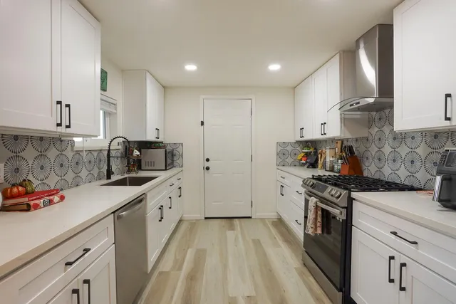 $434,999 | 209 East 3rd Street, Tracy, CA 95376