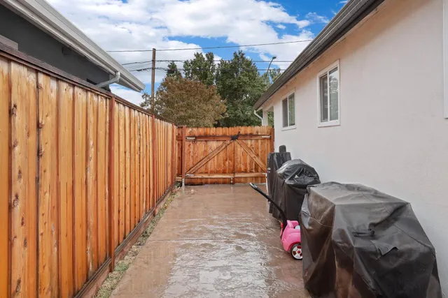 $434,999 | 209 East 3rd Street, Tracy, CA 95376