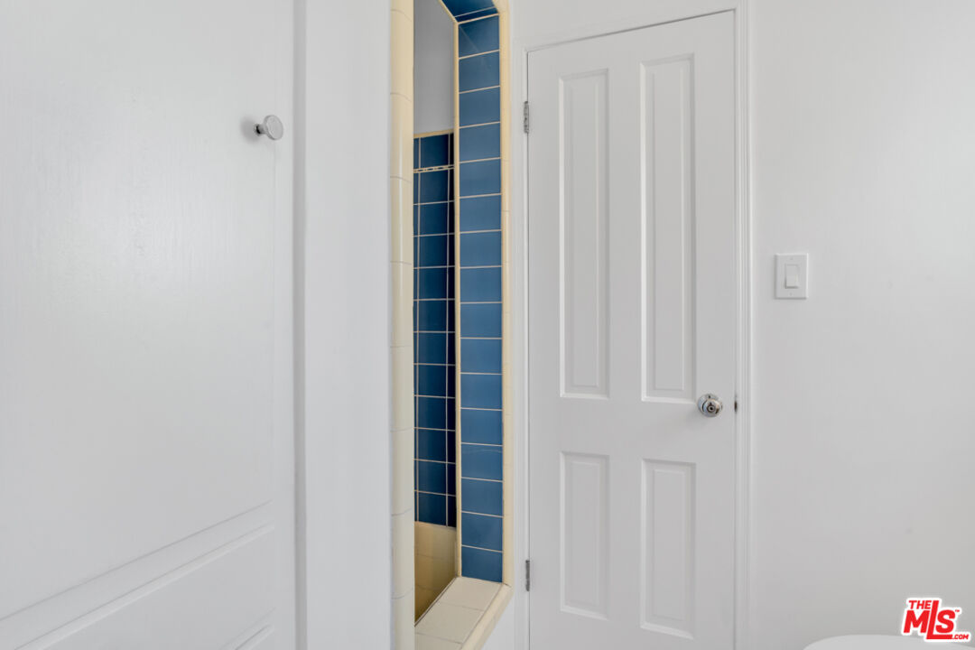 1901 Montecito Drive Glendale, CA 91208 - Photo 40 of 64