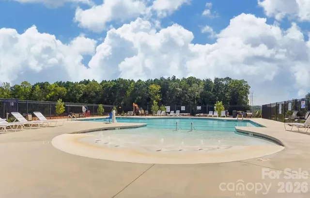 $688,965 | 1312 Knob Crk Drive, Gastonia, NC 28054