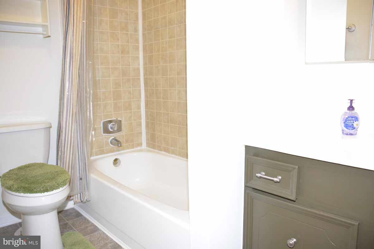 11705 Belvidere Road Bowie, MD 20721 - Photo 17 of 30 Hall Bath