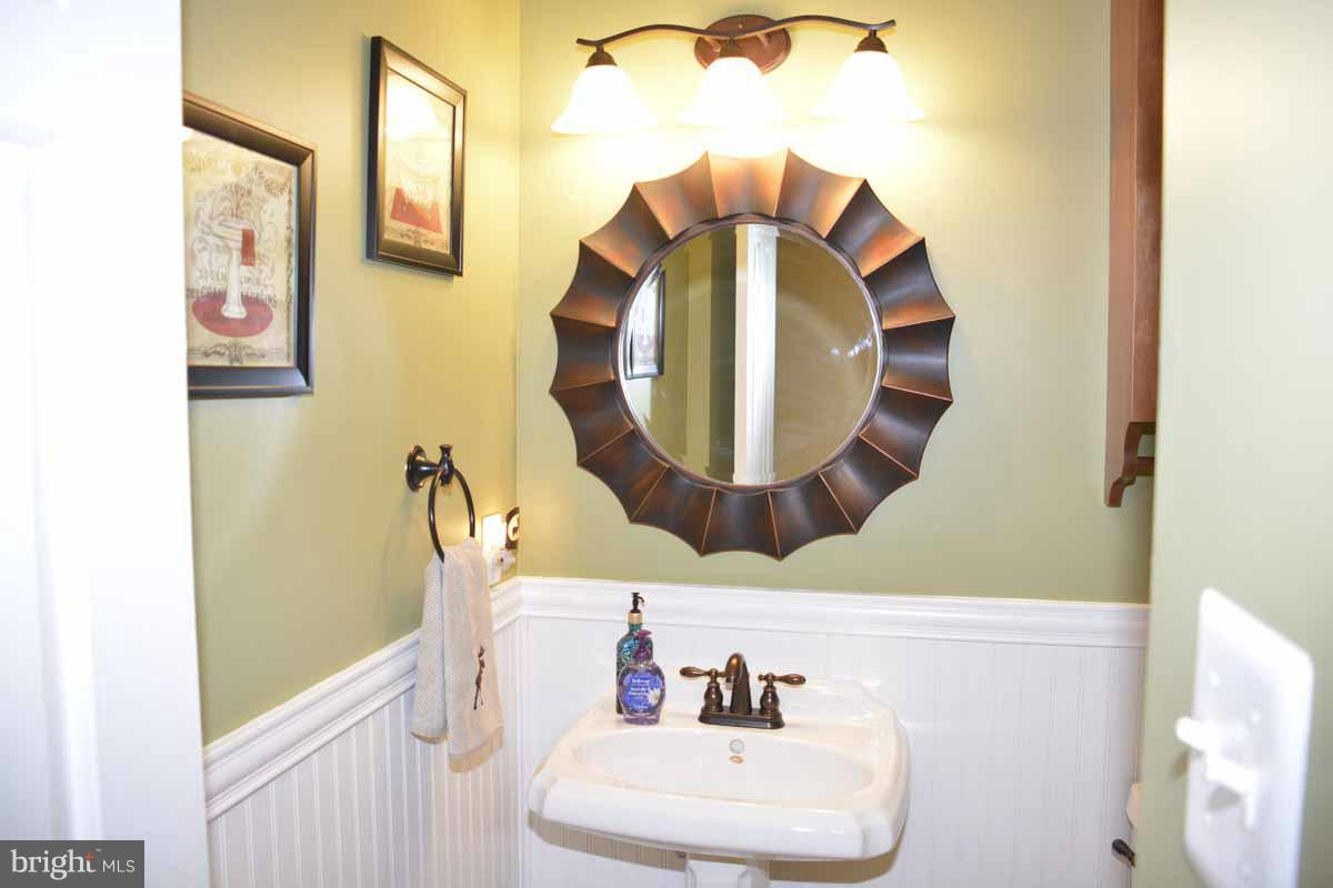 11705 Belvidere Road Bowie, MD 20721 - Photo 25 of 30 Main Level Half Bath