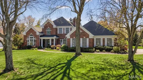 $891,500 | 2603 Stonebriar Ridge Court, Chesterfield, MO 63017