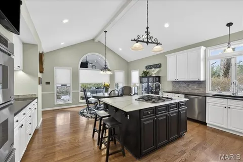 $891,500 | 2603 Stonebriar Ridge Court, Chesterfield, MO 63017