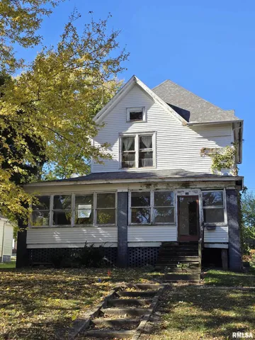 $45,000 | 112 North Vine Street, Mount Pulaski, IL 62548