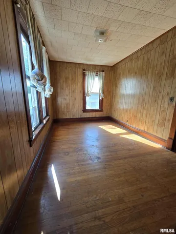 $45,000 | 112 North Vine Street, Mount Pulaski, IL 62548