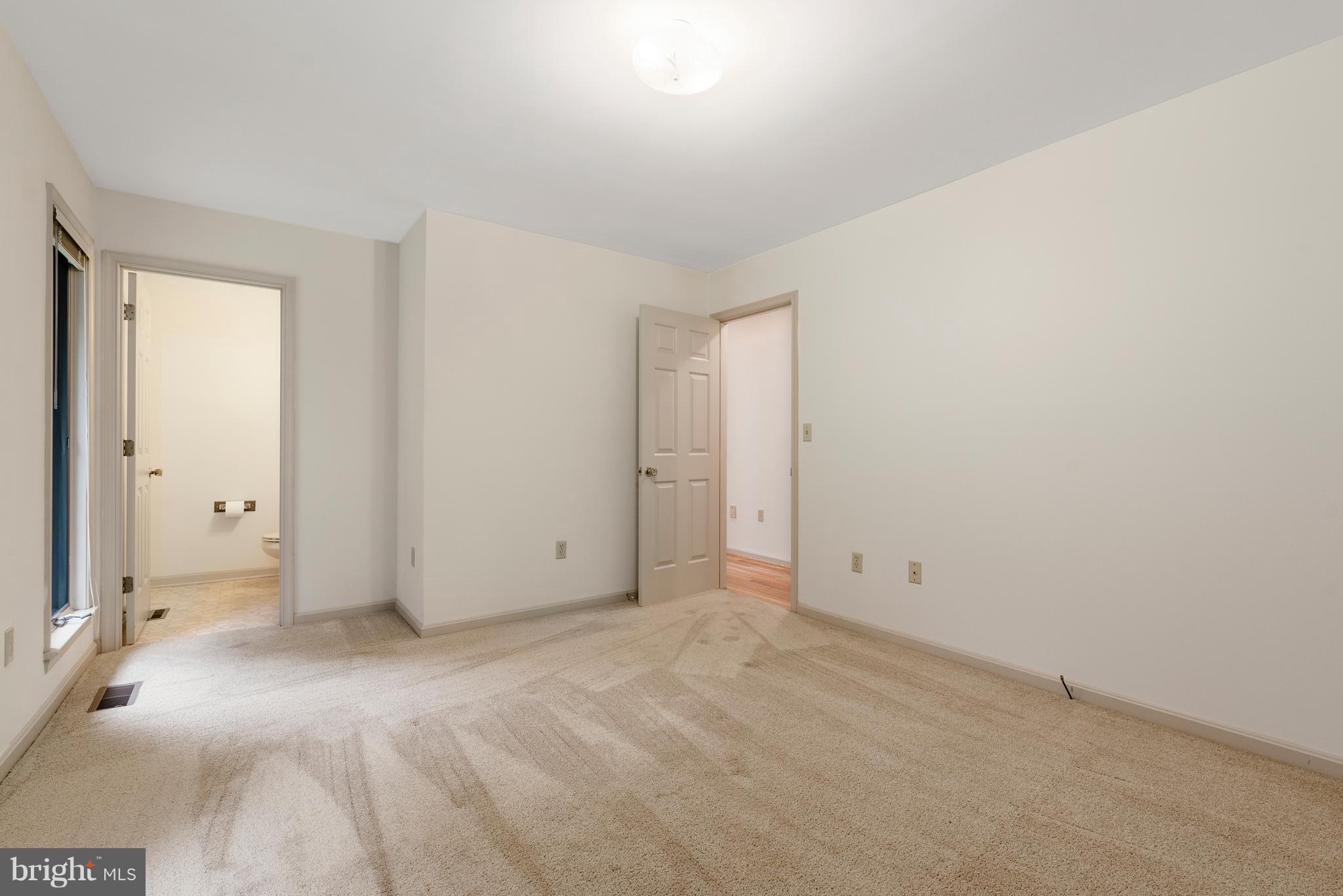 8484 Passapatanzy Road King George, VA 22485 - Photo 23 of 30 2nd Master Bedroom w/Attached Bathroom
