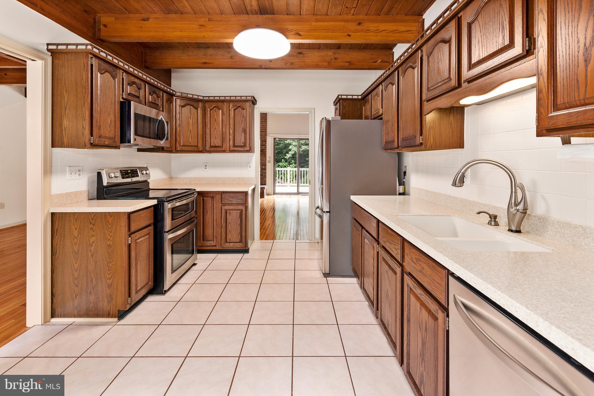 8484 Passapatanzy Road King George, VA 22485 - Photo 5 of 30 Stainless Steel Appliances